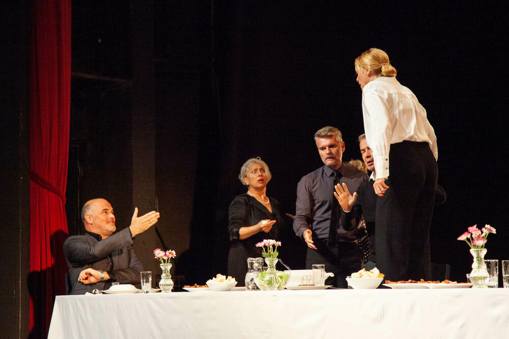 Predstava "Zajedno", Foto: Siniša Luković