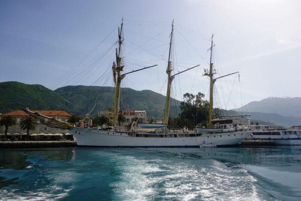 Brod Jadran, Foto: Siniša Luković