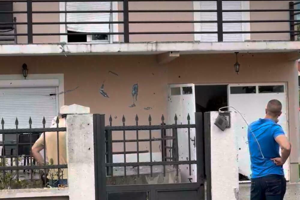 Uviđaj nakon bombaškog napada na kuću Đuričkovića, Foto: Jelena Jovanović
