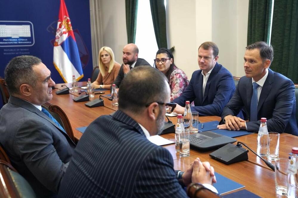 Aleksandar Damjanović, Siniša Mali