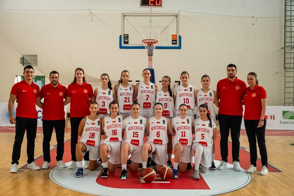 Ženska kadetska košarkaška reprezentacija Crne Gore, Foto: FIBA
