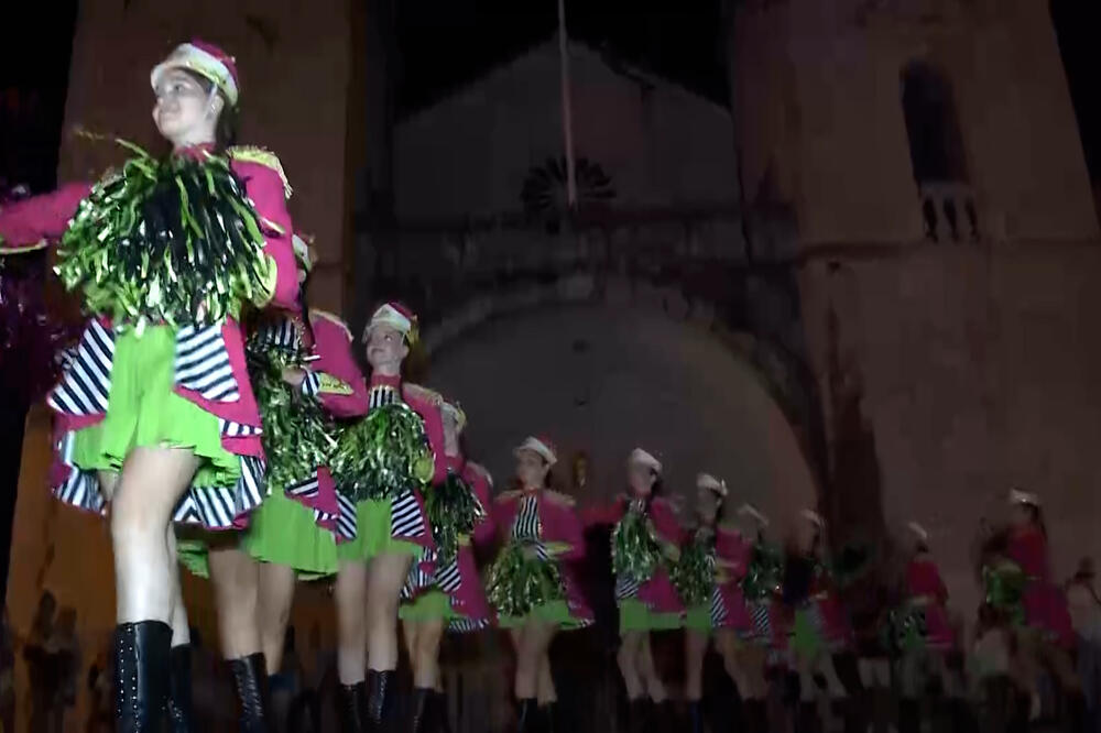 Detalj sa početka 21. Kotorskog Ljetnjeg Internacionalno karnevala, Foto: Redakcija Mediabiro