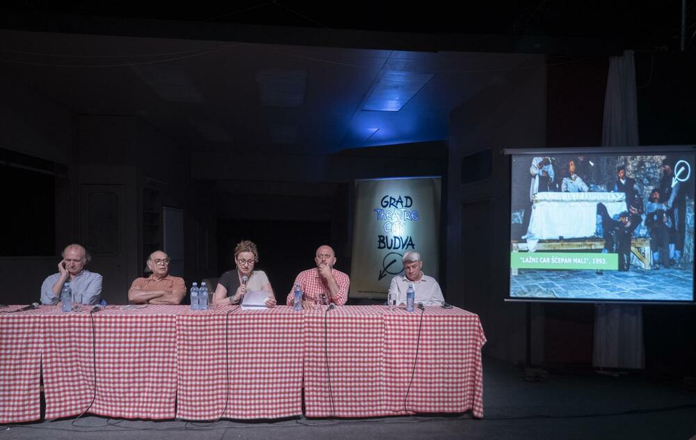 Veče posvećeno Nebojši Glogovcu