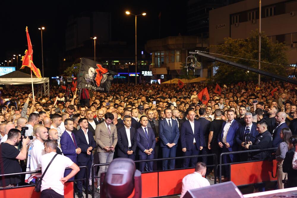 Sa događaja na kojem se mahalo zastavom takozvane "velike Albanije", Foto: Fejsbuk