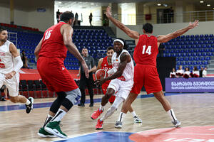 Crnogorski košarkaši ubjedljivi protiv Irana
