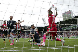 No more Kane, defenders guess: Tottenham's draw with Brentford