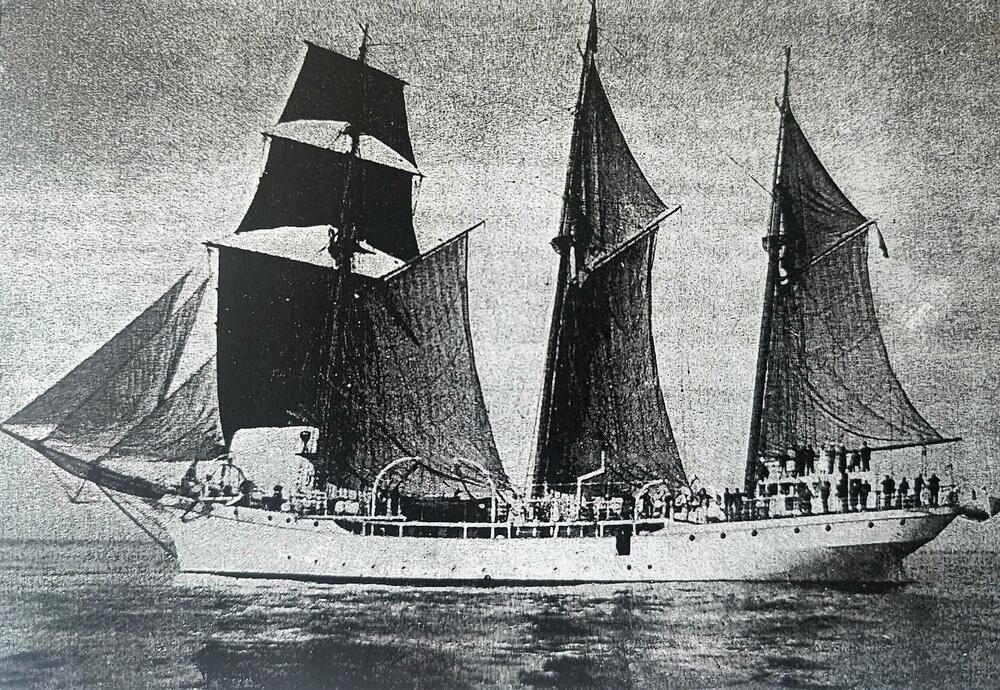 Jadran tokom plovidbe od Hamburga do Tivta u julu 1933.