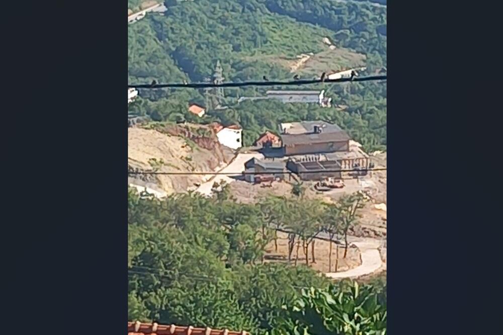 Mještani Lapčića na mukama, Foto: Vuk Lajović