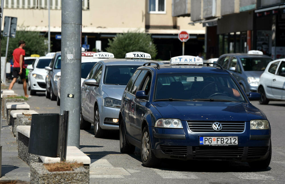 gradski prevoz, taksi prevoz, autobuski prevoz