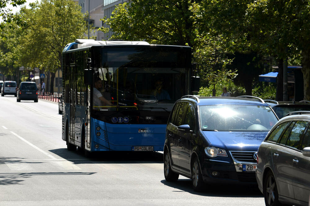 Autobus u Podgorici (ilustracija), Foto: Boris Pejović