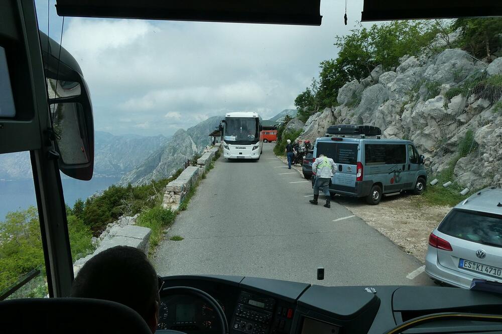Česti zastoji na putu ka Njegušima, Foto: Tripadvisor