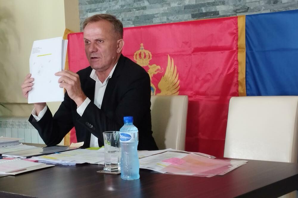 Mladen Bulatović, vlasnik neotvorenog hotela "Jovana" u Kolašinu, Foto: Dragana Šćepanović