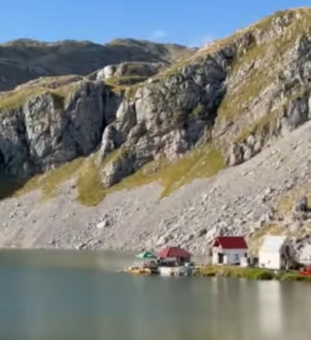 Gradi se i na samoj obali