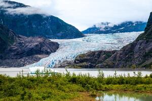Sve više turista posjećuje Aljasku, jer se tope glavne atrakcije -...