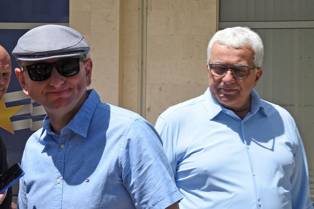 Mandić i Knežević, Foto: Luka Zekovic