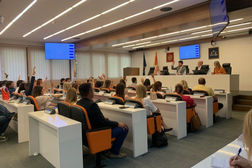 Sa sjednice SO Budva, Foto: Vuk Lajović