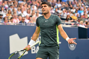 Alkaras se muči i traži formu, uz puno problema preko kvalifikanta...