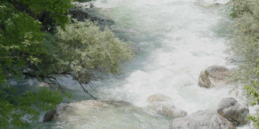 Iz filma 'A Istok reka teče'