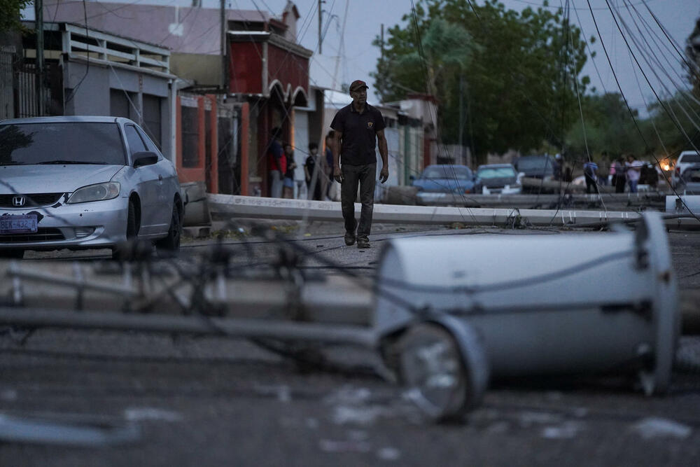 <p>Vlasti Kalifornije proglasile su vanredno stanje za veći dio južne Kalifornije, s upozorenjima na iznenadne poplave</p>