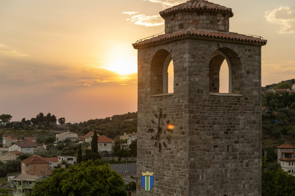 Rekonstruisana Sat kula u Starom Baru, Foto: Opština Bar