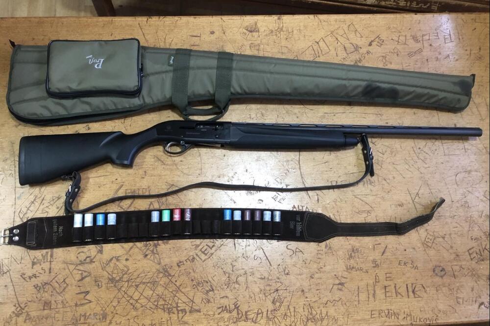 Pronađena puška i municija u Rožajama, Foto: Uprava policije