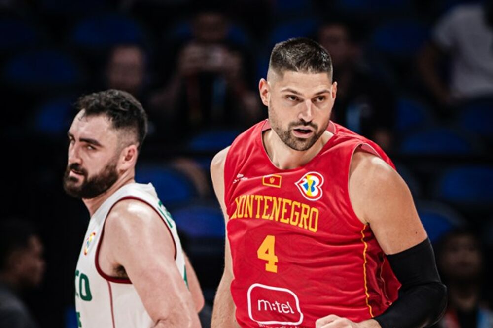 "Sombrerosi" bez rješenja za njega: Vučević na meču sa Meksikom, Foto: FIBA