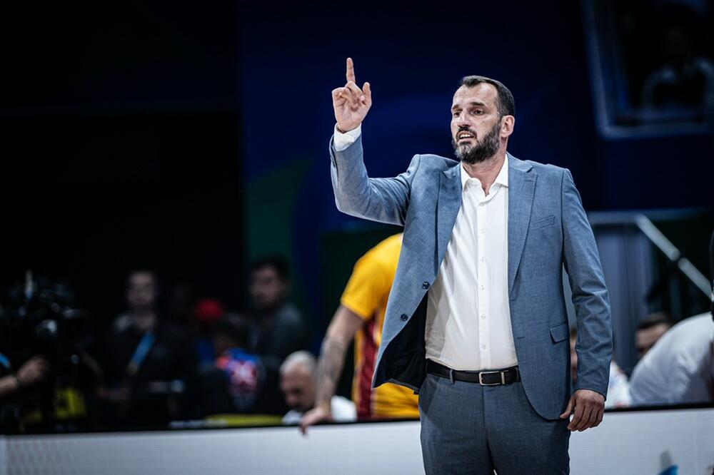 Radović tokom meča sa Meksikom, Foto: FIBA