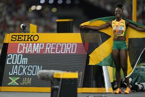 Lajls najbolji i na 200 metara, Šerika Džekson donijela novo zlato...