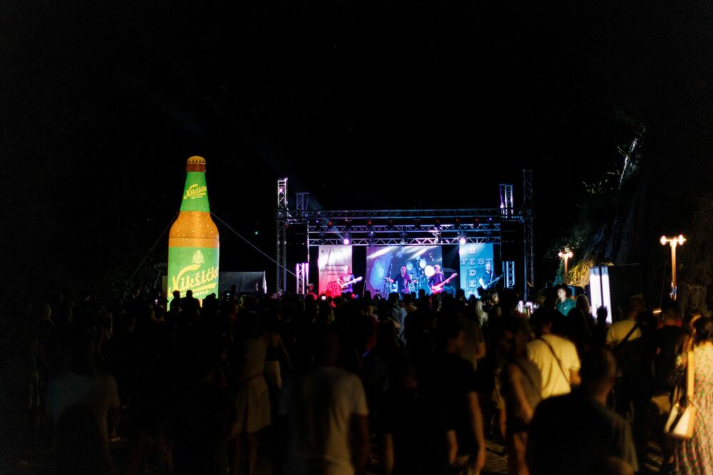 <p>Otvoren Bedem fest </p>