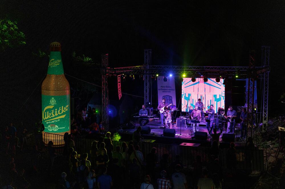 Bedem fest, Foto: Miloš Zvicer