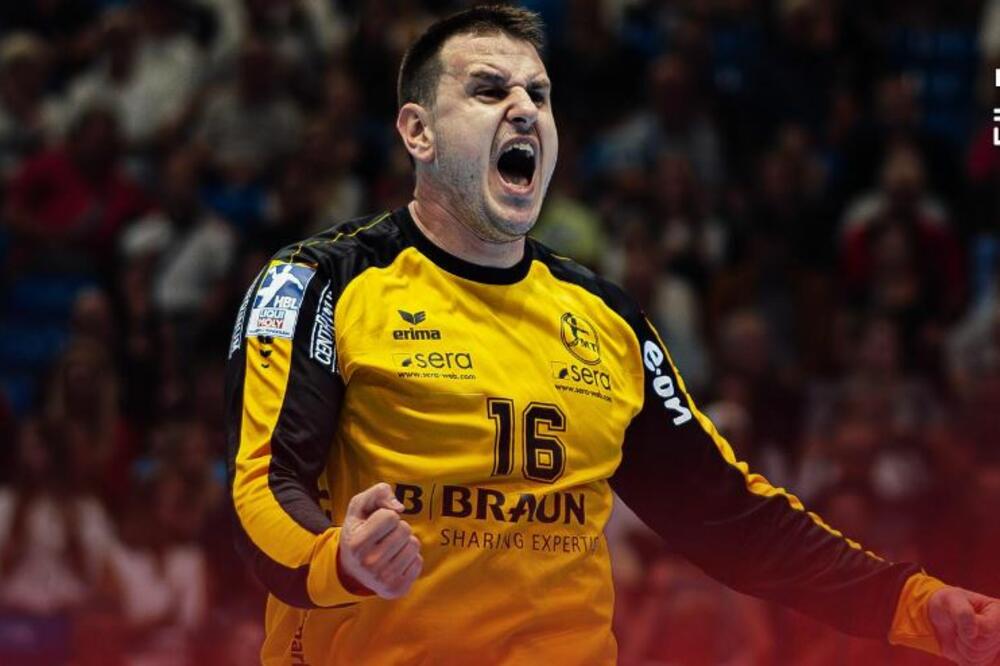 Simić tokom meča sa Gepingenom, Foto: mtmelsungen (Instagram)