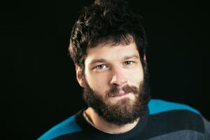 INTERVJU Popović: Zanima me lična priča mojih likova, a ne...