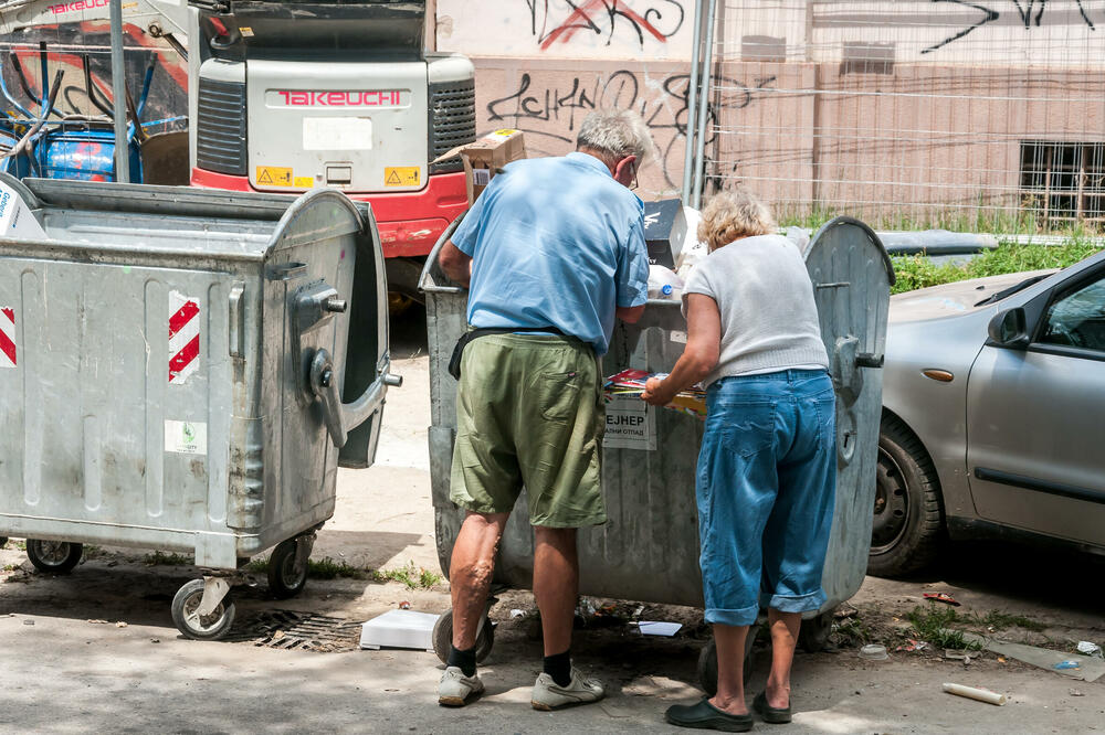 Iz sistema je izbrisano više od 27.000 ljudi, Foto: Shutterstock