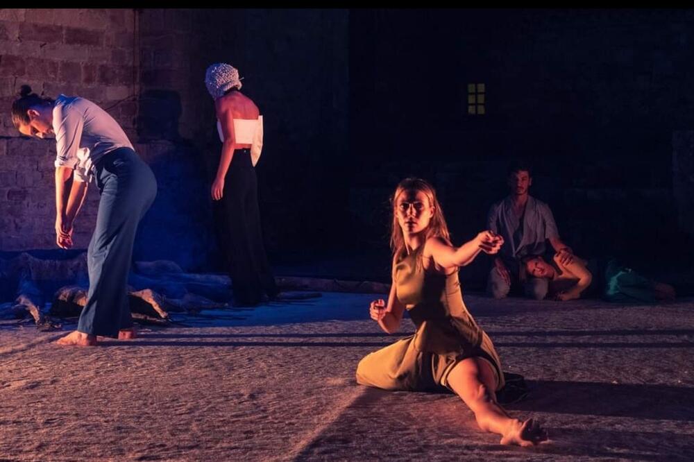 Detalj sa premijere baletske predstave "Zidanje Skadra", Foto: Vuk Lajović