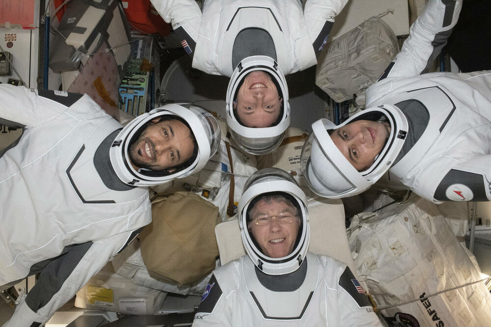 Četvoro astronauta koji su se vratili na Zemlju poslije šest mjeseci sa Međunarodne svemirske stanice, Foto: Beta/AP