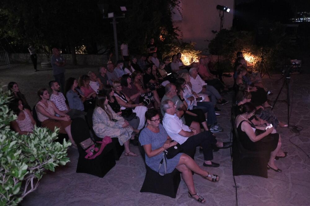 Sa festival "Ćirilicom", Foto: Festival Ćirilicom