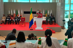 Vojni vođa Gabona položio zakletvu kao šef države