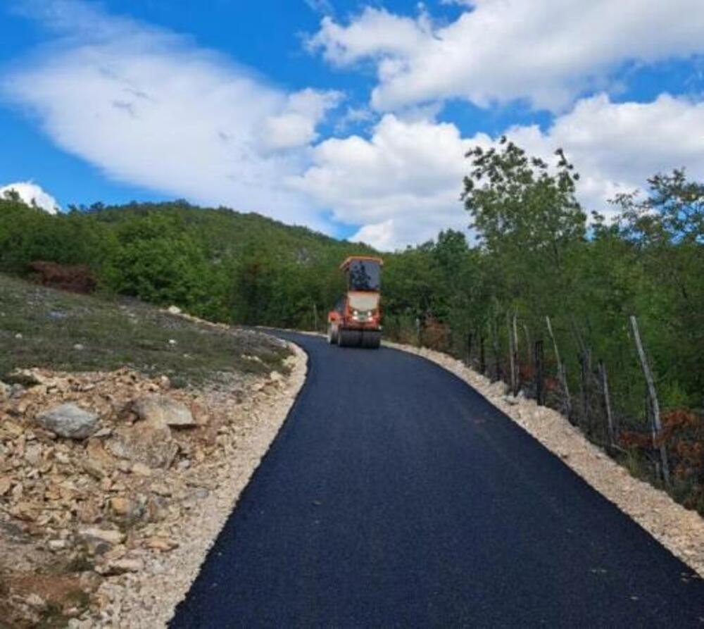 <p>"Uz malo strpljenja stići ćemo svuda gdje je to potrebno u najvećoj opštini na prostoru bivše Jugoslavije”, istakao je predsjednik Opštine Nikšić</p>