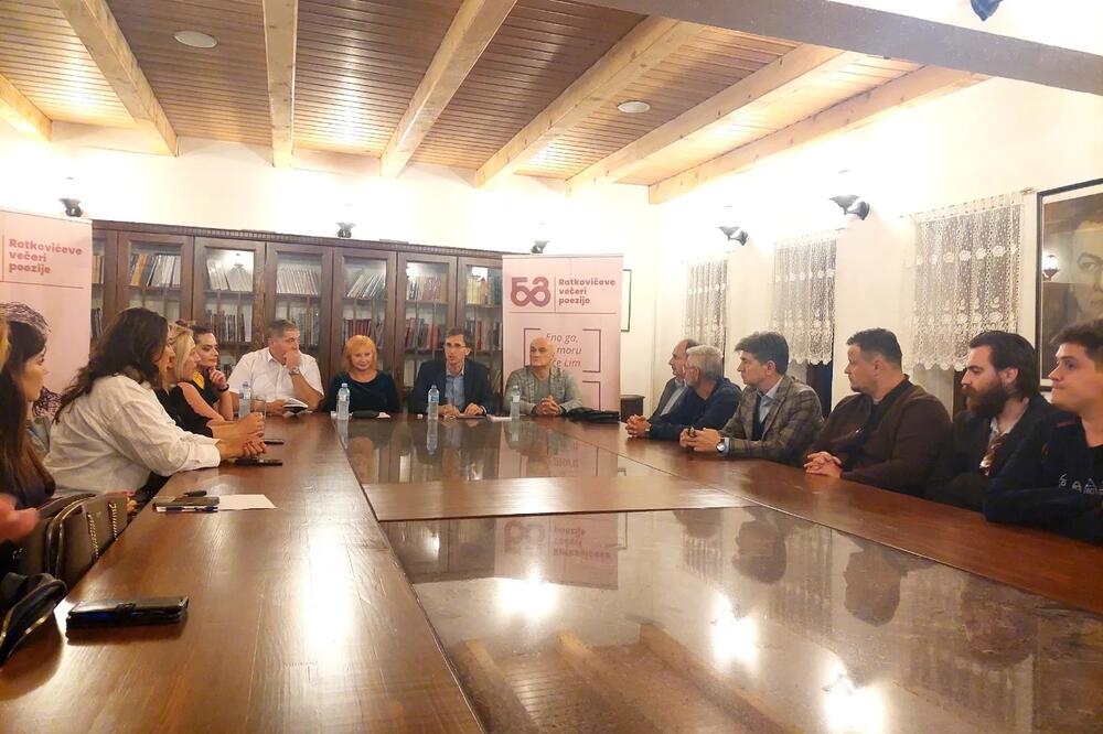 Sa promocije knjige "Razlog za pjesmu", Foto: Jadranka Ćetković