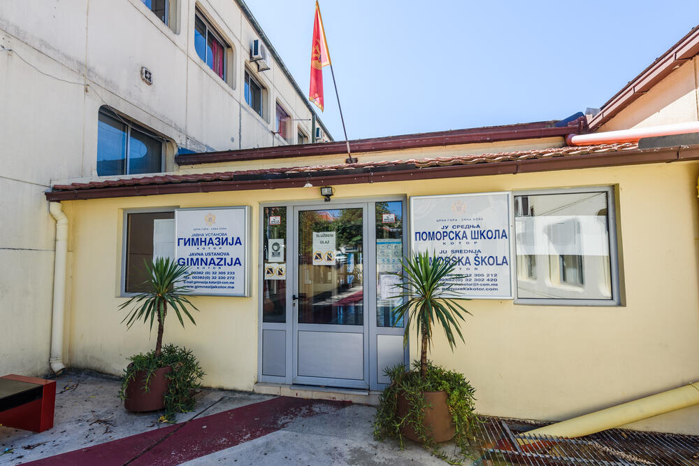 Pomorska škola u Kotoru, Foto: Krsto Vulović