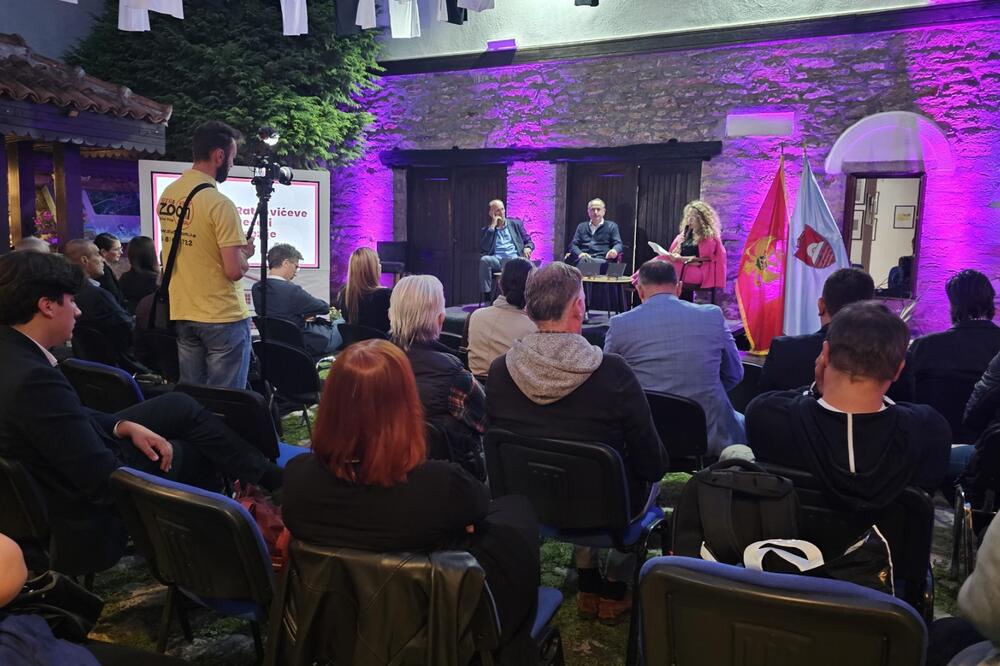 Predstavljena zbirka poezije “Antologila Ratković”, Foto: Jadranka Ćetković