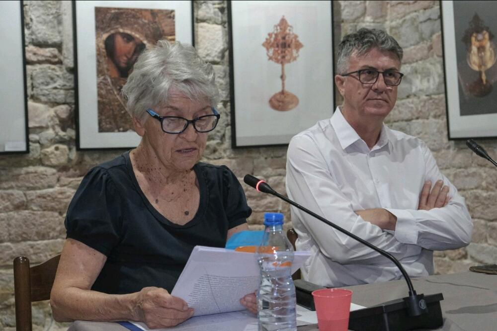 Bojović i Maksimović, Foto: Ćirilicom