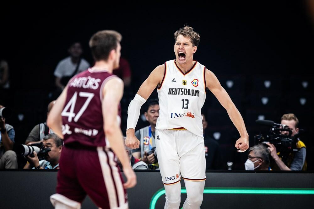 Moric Vagner tokom meča sa Letonijom, Foto: FIBA