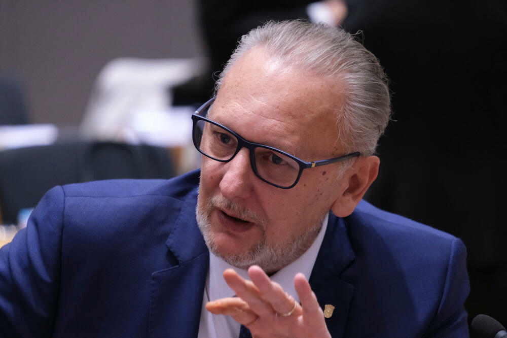 Davor Božinović, hrvatski ministar unutrašnjih poslova, Foto: Shutterstock