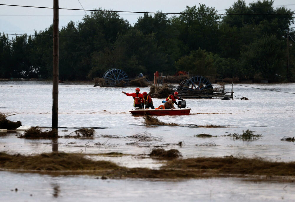 <p>Cijela oblast Piliona je i dalje pogođena prekidima struje i vode dok su glavni putevi oštećeni u jakim kišama</p>