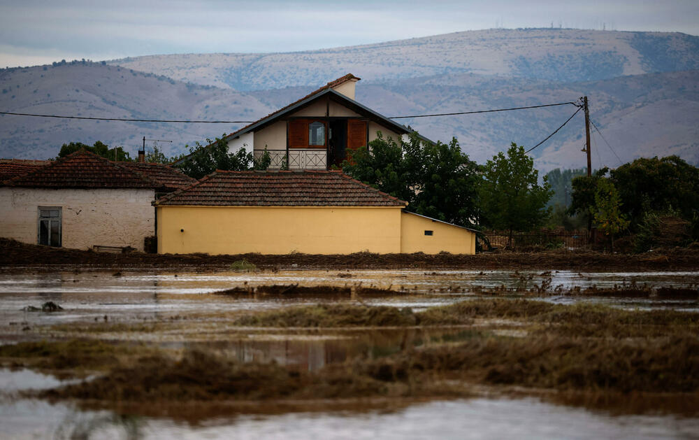 <p>Cijela oblast Piliona je i dalje pogođena prekidima struje i vode dok su glavni putevi oštećeni u jakim kišama</p>