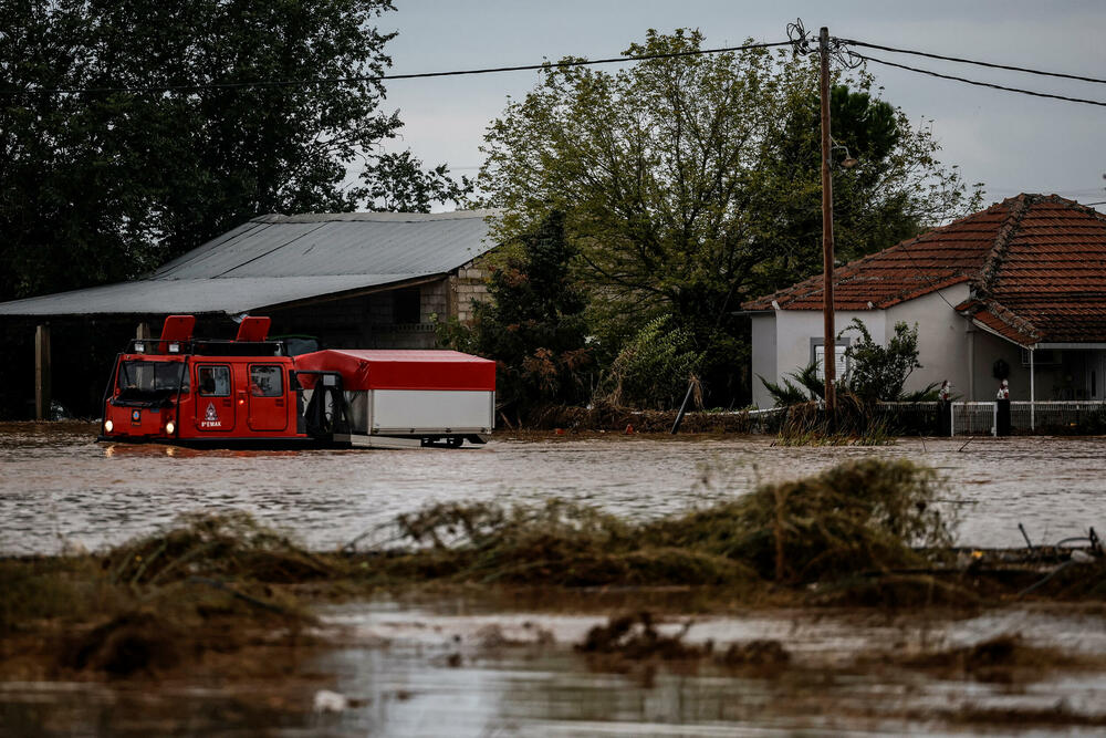 <p>Cijela oblast Piliona je i dalje pogođena prekidima struje i vode dok su glavni putevi oštećeni u jakim kišama</p>