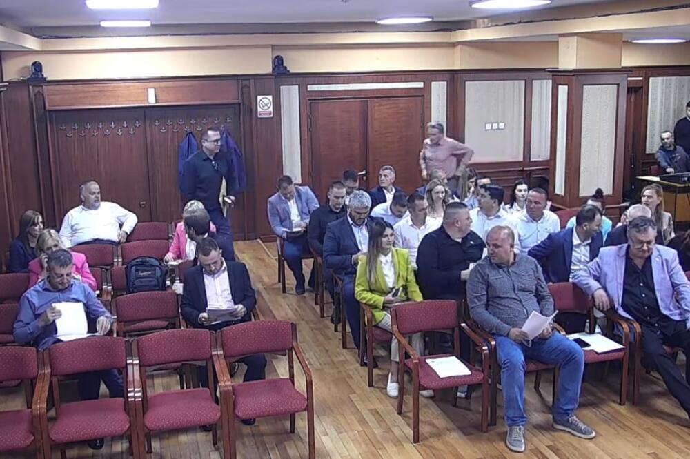 Sa današnje sjednice lokalnog parlamenta, Foto: Goran Malidžan