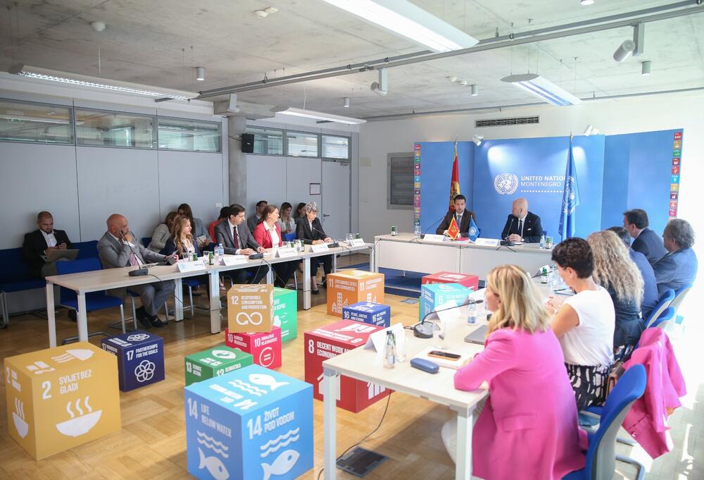 <p>Milatović je kazao da UN igraju ključnu ulogu u podsticanju međunarodne saradnje, rješavanju globalnih izazova, promovisanju mira, bezbjednosti i održivog razvoja<br /> </p>