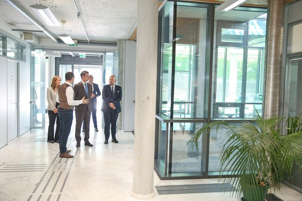 <p>Milatović je kazao da UN igraju ključnu ulogu u podsticanju međunarodne saradnje, rješavanju globalnih izazova, promovisanju mira, bezbjednosti i održivog razvoja<br /> </p>